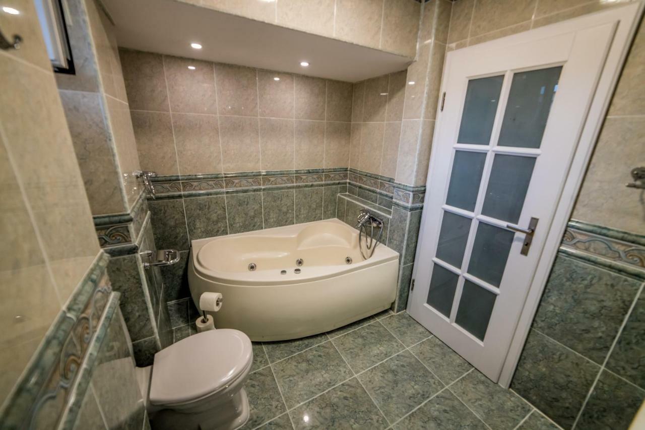 Apartament Sorina Maria Apartment Дева Екстериор снимка