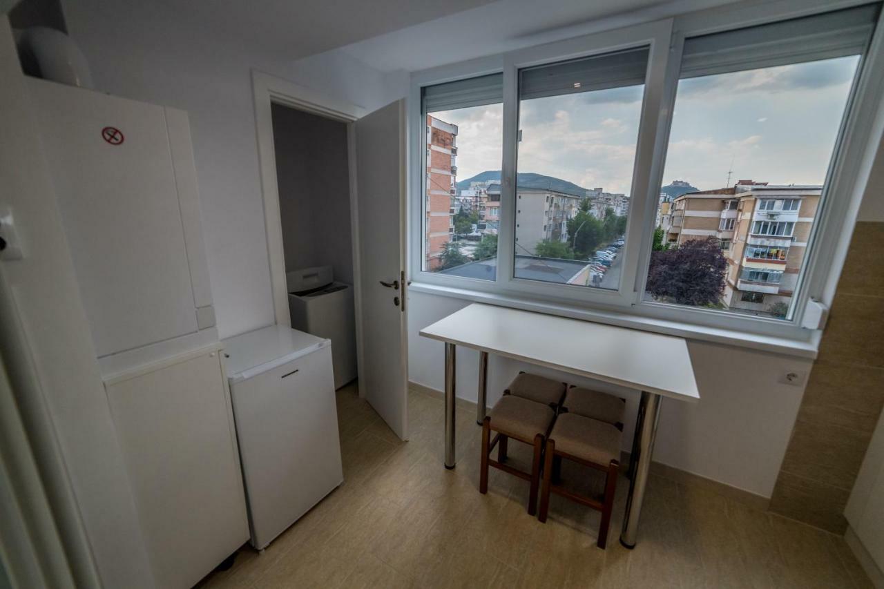 Apartament Sorina Maria Apartment Дева Екстериор снимка